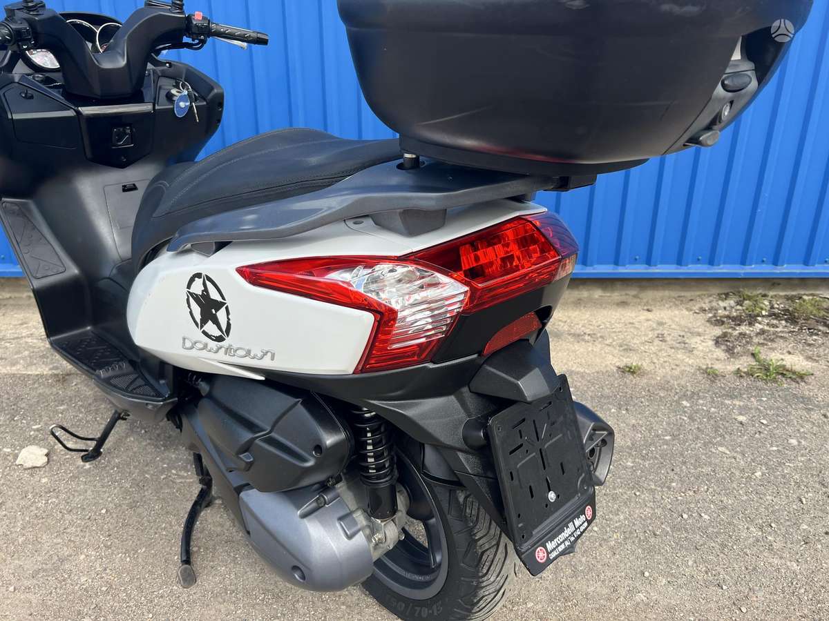 Kymco Downtown 300cc, scooters / mopeds