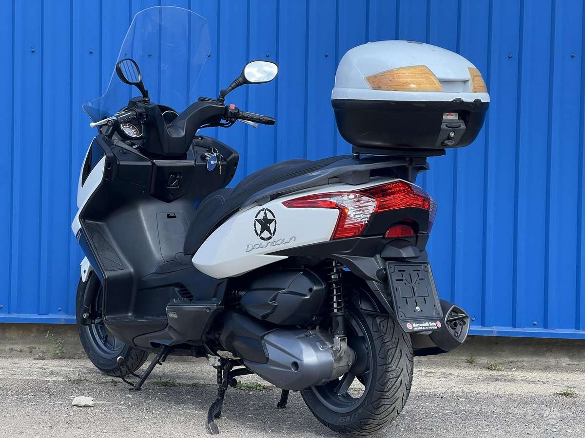 Kymco Downtown 300cc, scooters / mopeds