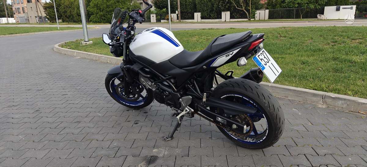 Suzuki SV 650cc, street / classic