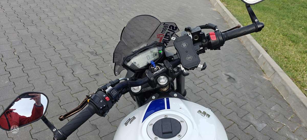 Suzuki SV 650cc, street / classic
