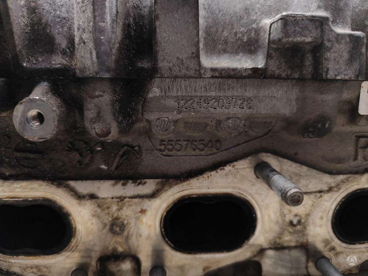 Opel Astra, 55576540, variklio galvutė