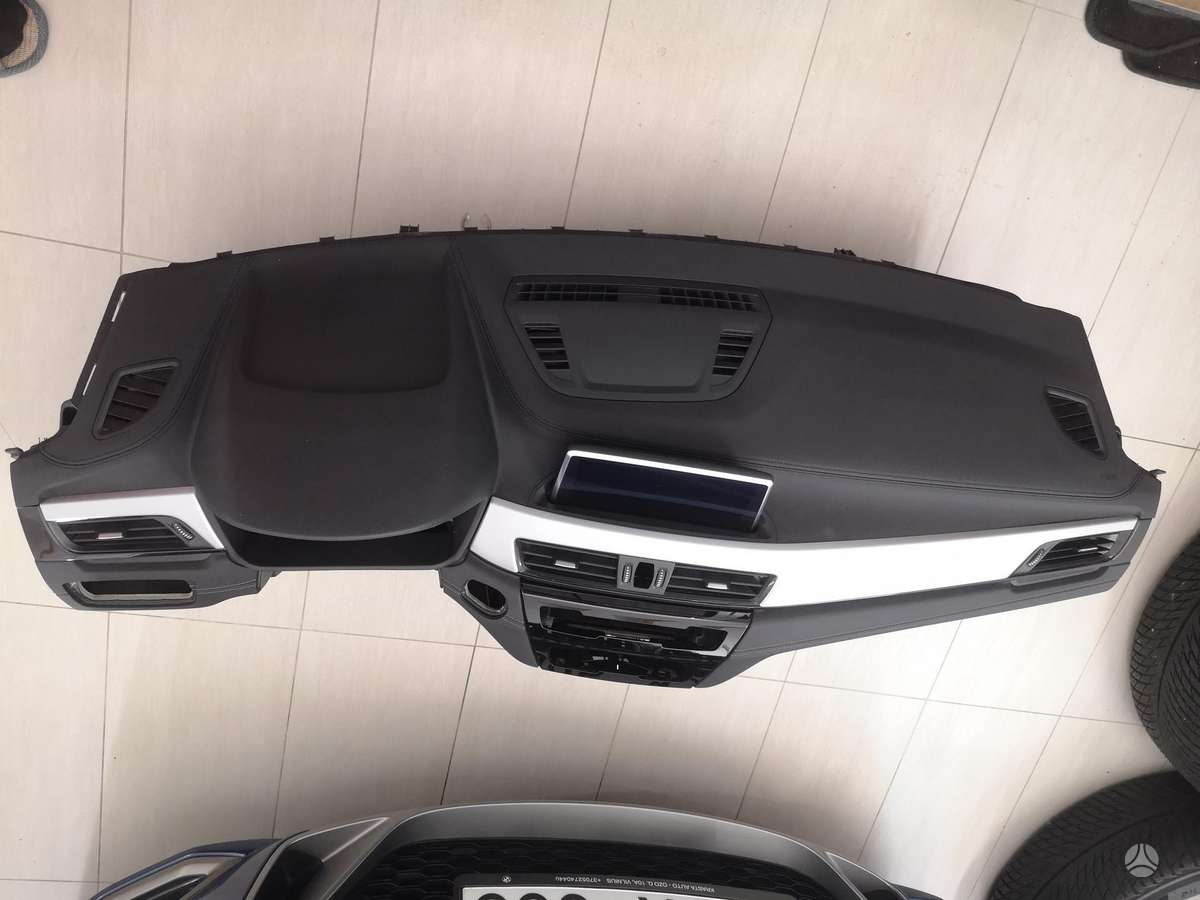 BMW X1 dashboard