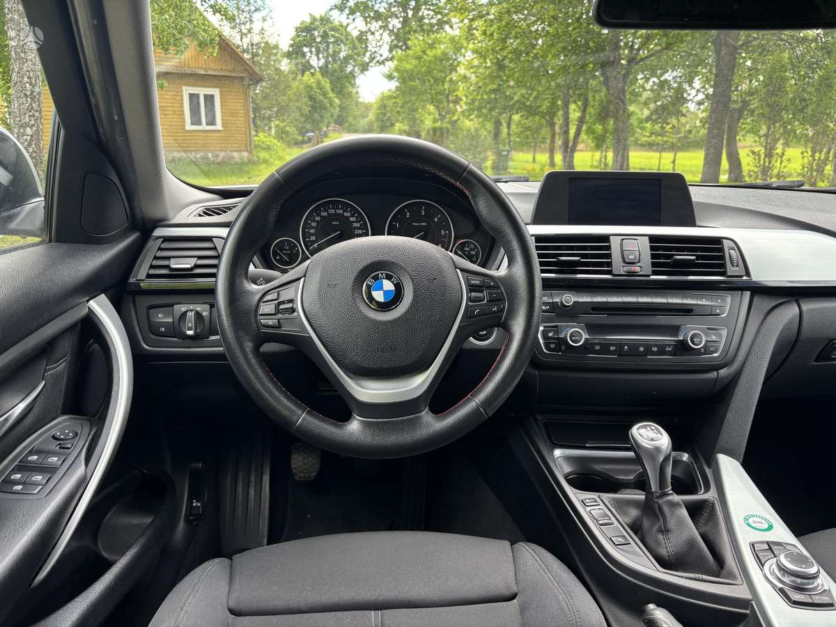 BMW 320, 2.0 l., universalas