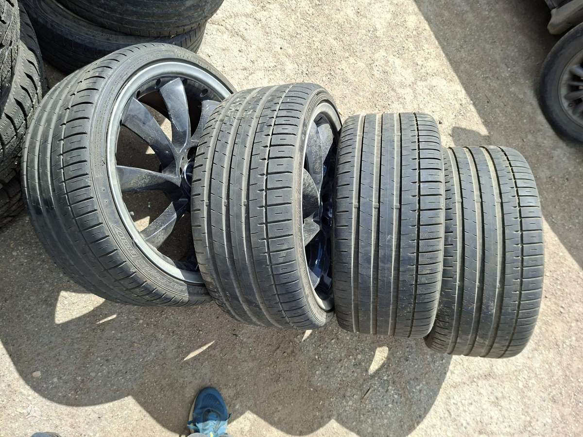Falken, summer 255/30 R20
