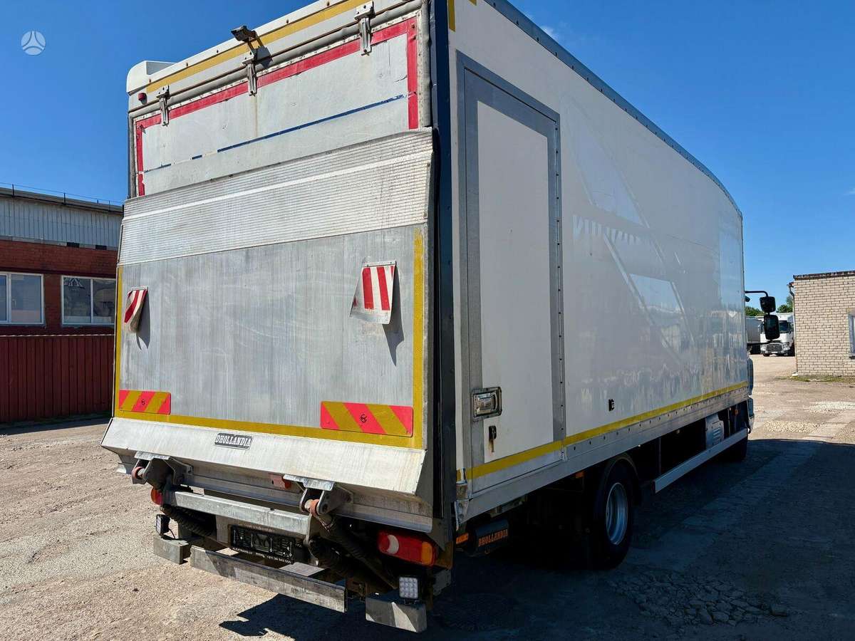 DAF LF 210 FA, furgoni