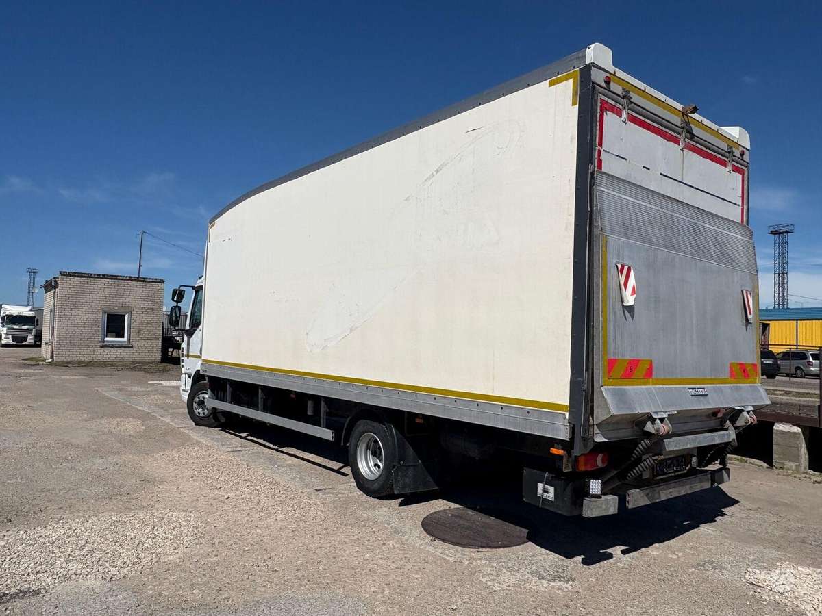 DAF LF 210 FA, furgoni