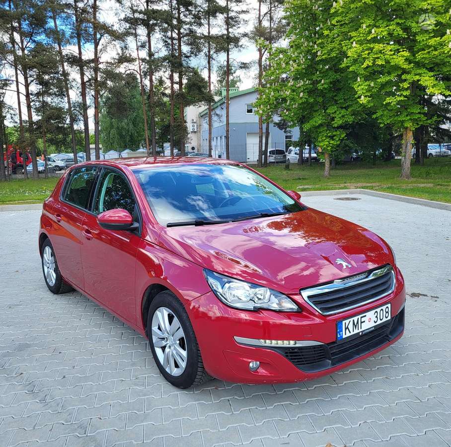 Peugeot 308, 1.2 l., hatchback