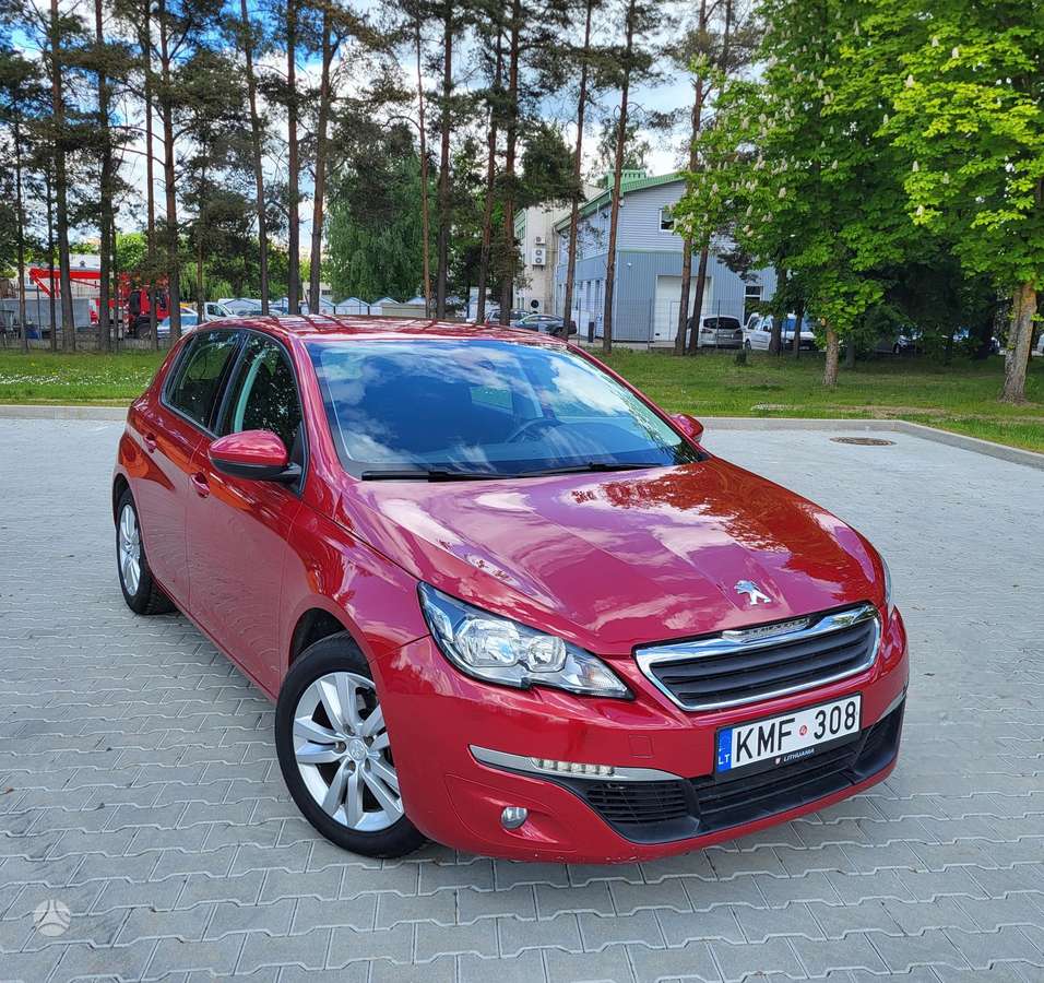 Peugeot 308, 1.2 l., hatchback