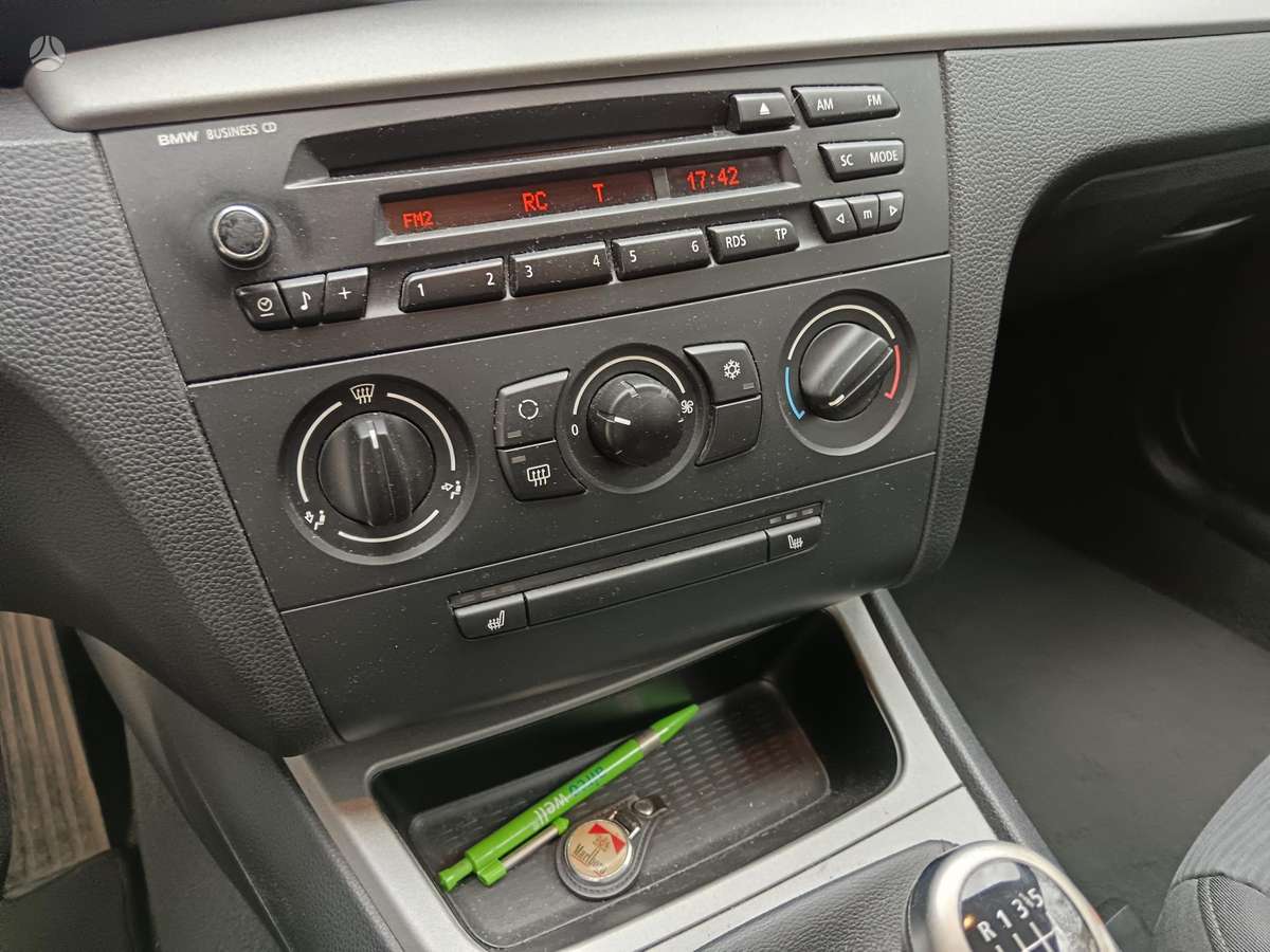 BMW 116, 1.6 l., hatchback