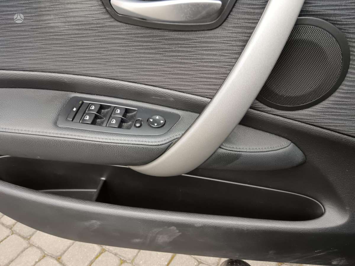 BMW 116, 1.6 l., hatchback