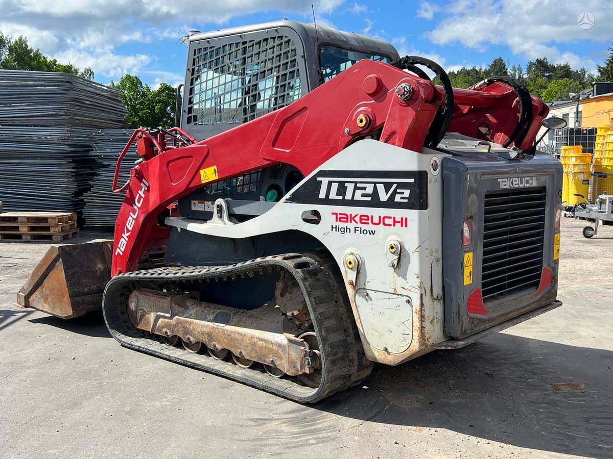 Takeuchi TL12V2, мини-погрузчики