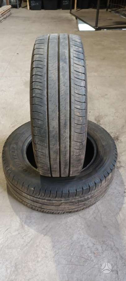 Goodyear Efficient Grip, vasaras 215/60 R16
