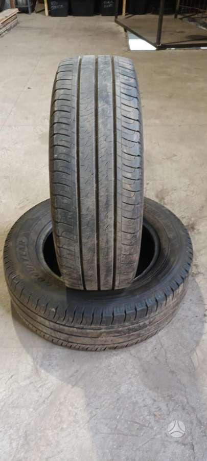Goodyear Efficient Grip, vasarinės 215/60 R16