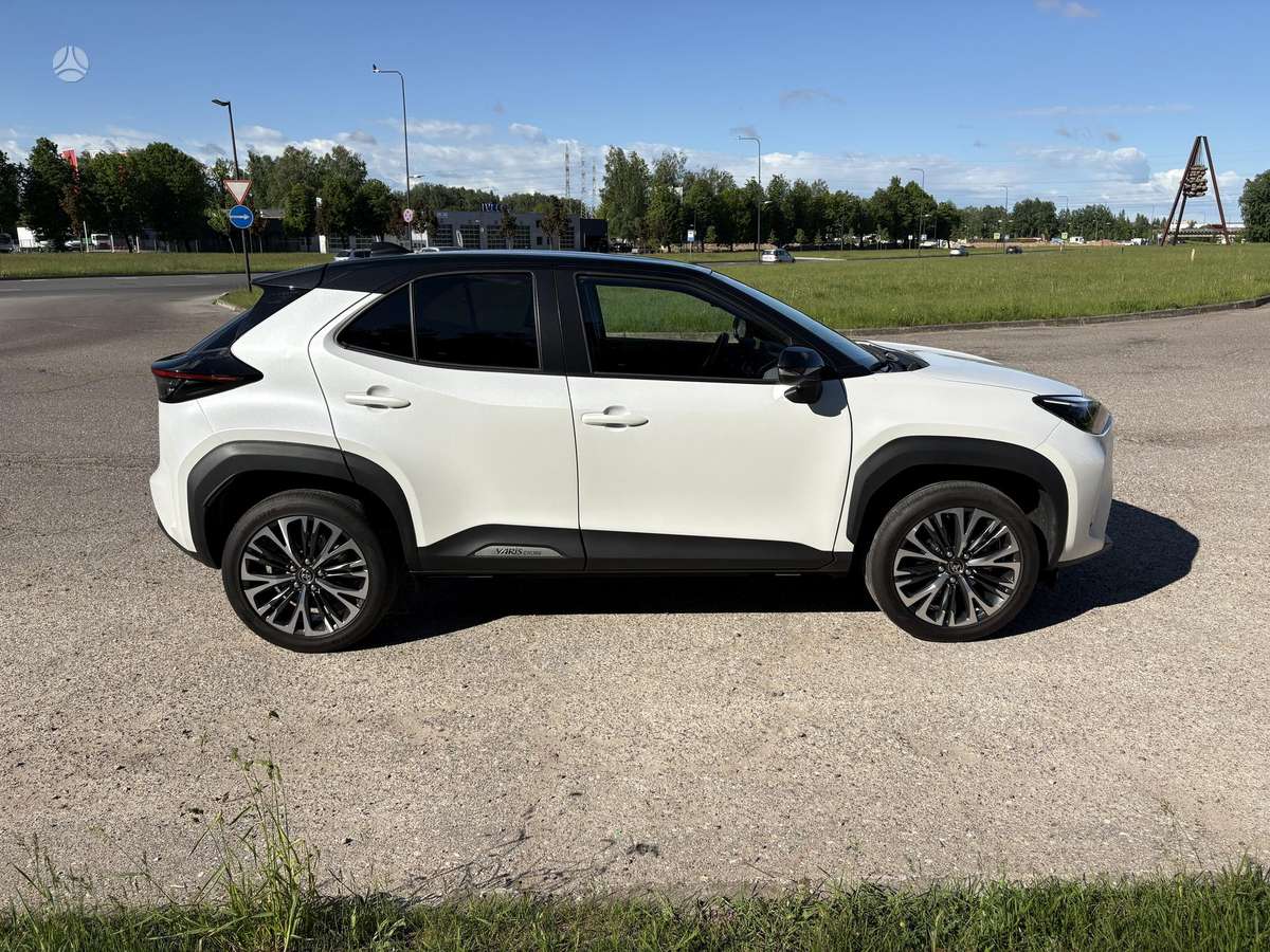 Toyota Yaris Cross - 3