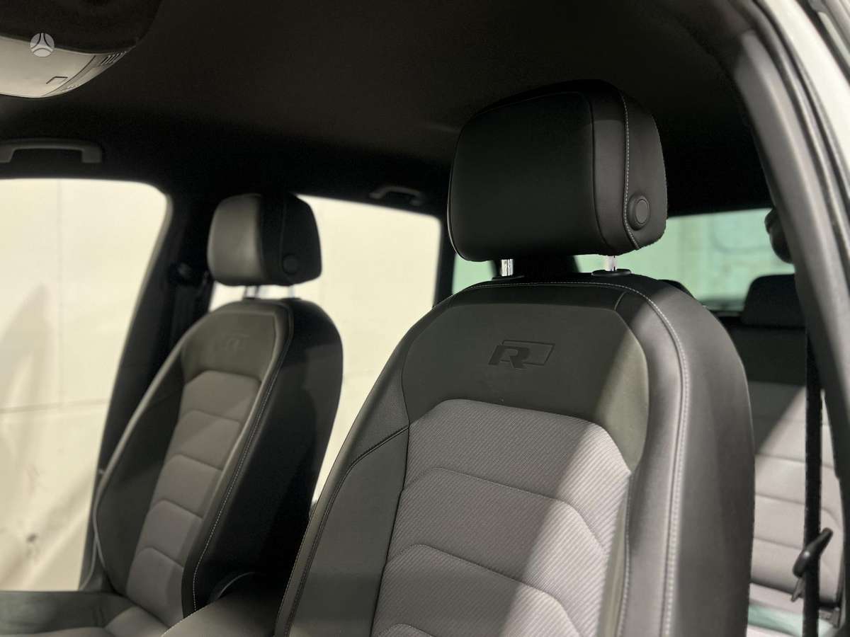 Volkswagen Tiguan - 8