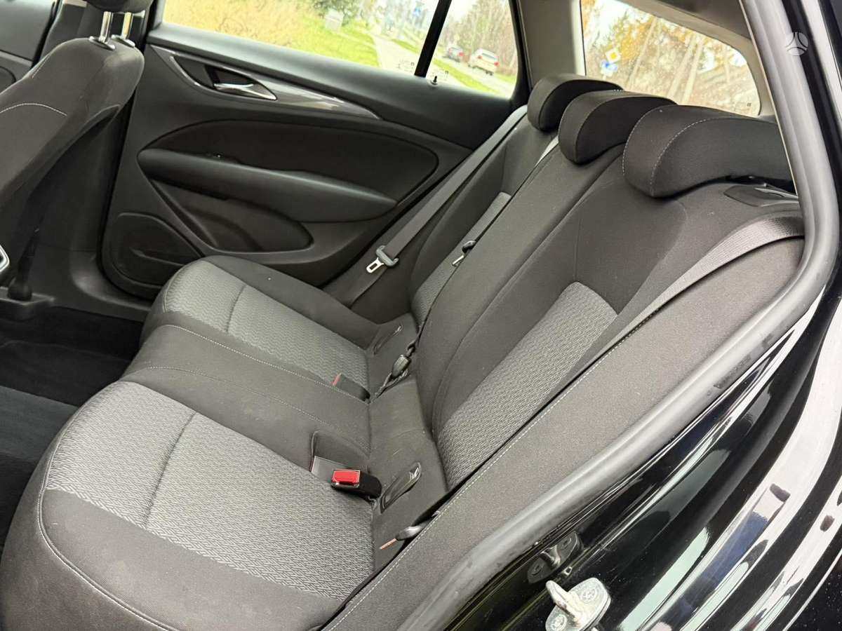 Opel Insignia, 1.6 l., Универсал