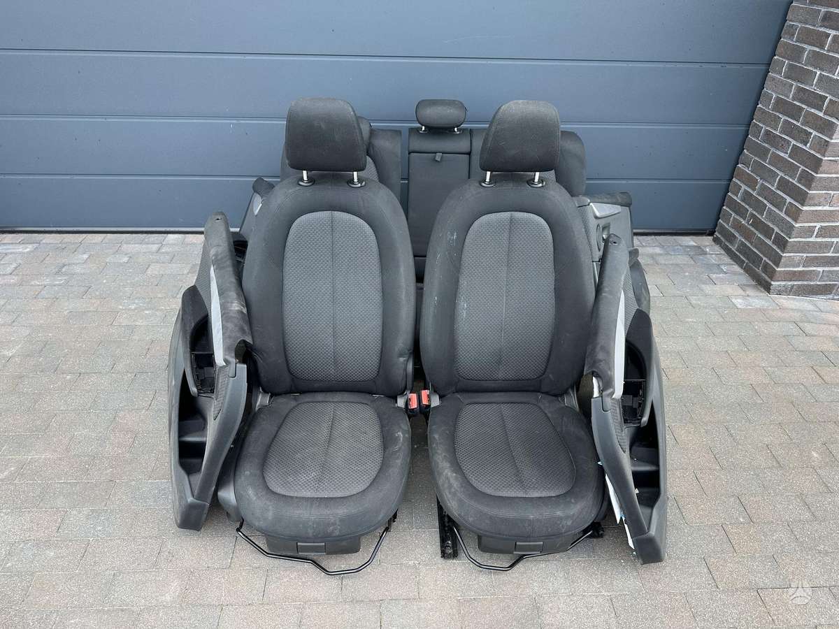 BMW 218 Active Tourer door upholstery, seats