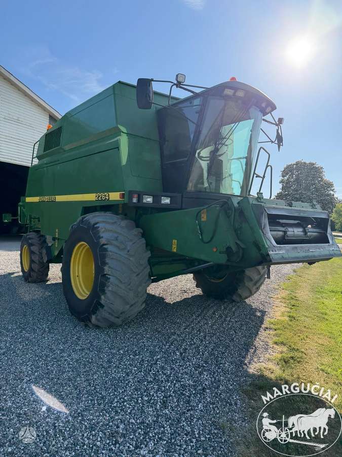 John Deere 2264, 7,5 m, kombainai