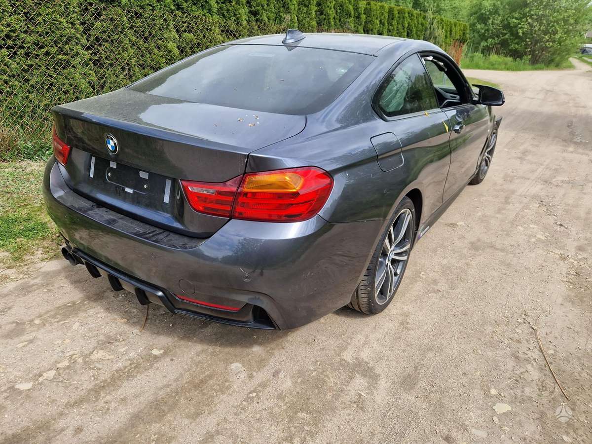 BMW 420 Dalimis