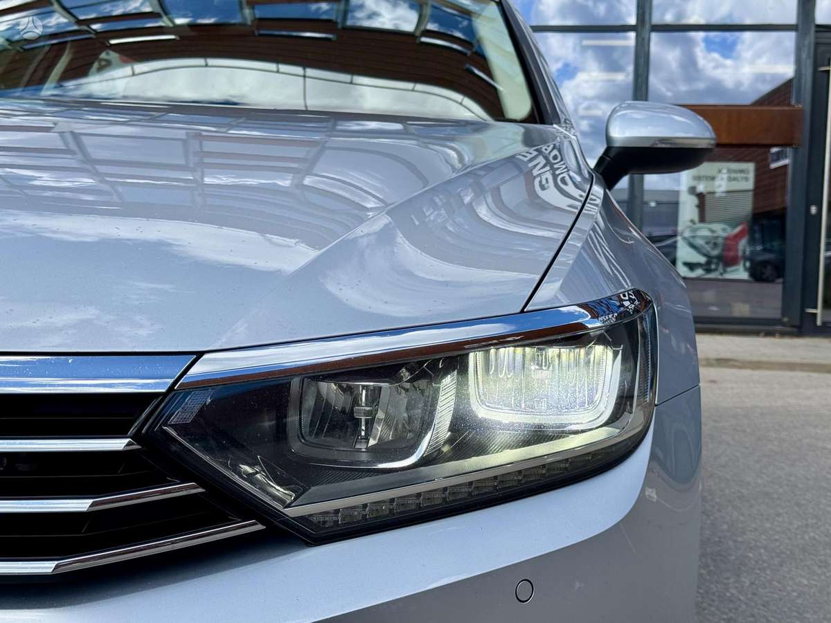 Volkswagen Passat, 2.0 l., Универсал