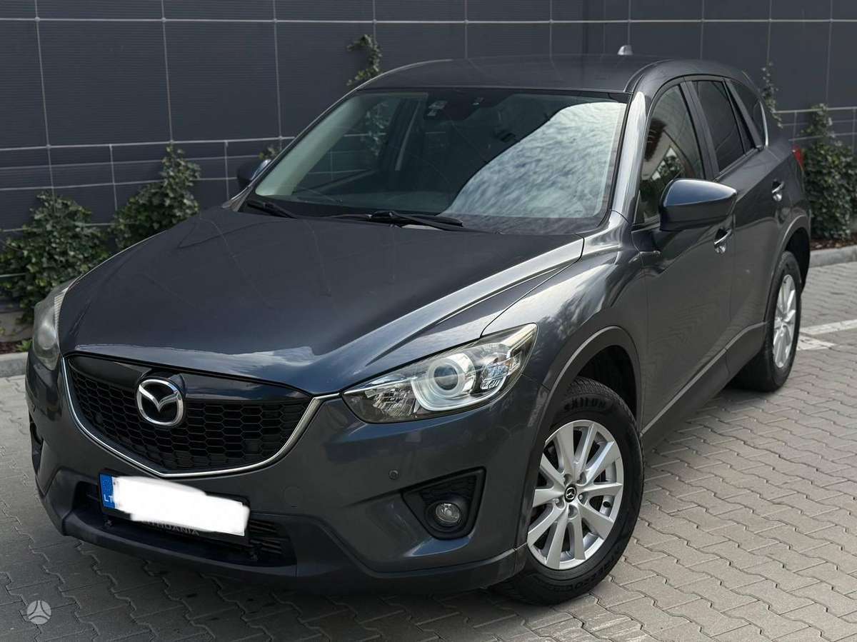 Mazda CX-5, 2.2 l., off-road / crossover