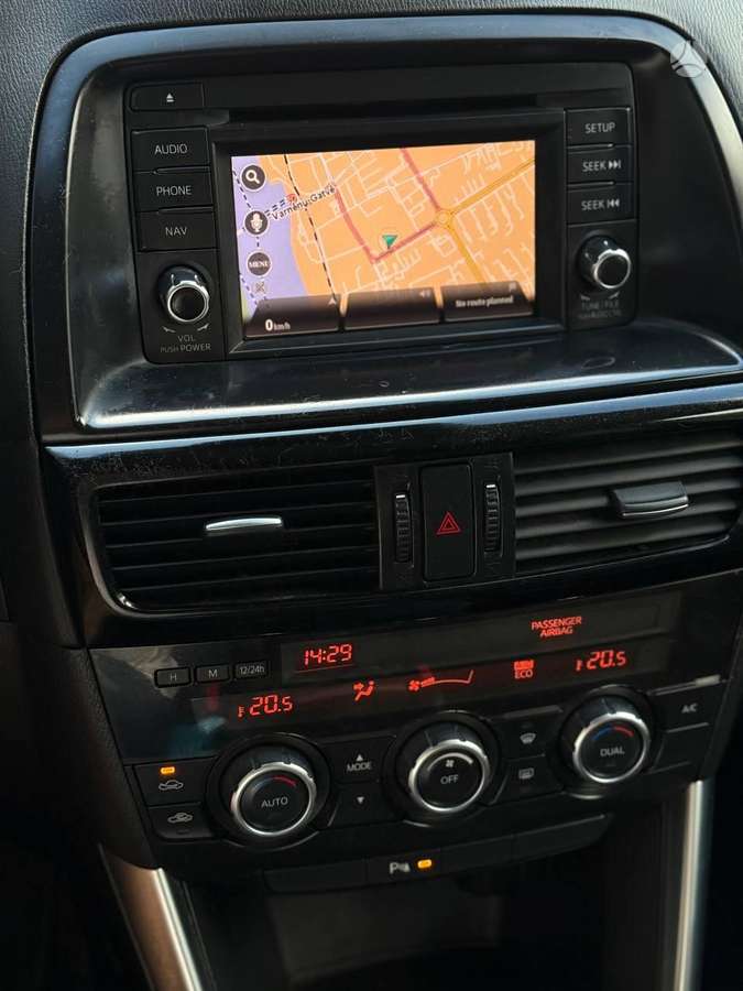 Mazda CX-5, 2.2 l., Внедорожник / Кроссовер