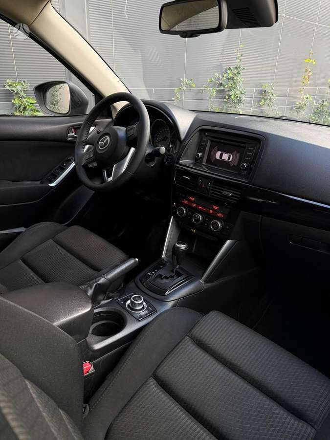 Mazda CX-5, 2.2 l., Внедорожник / Кроссовер