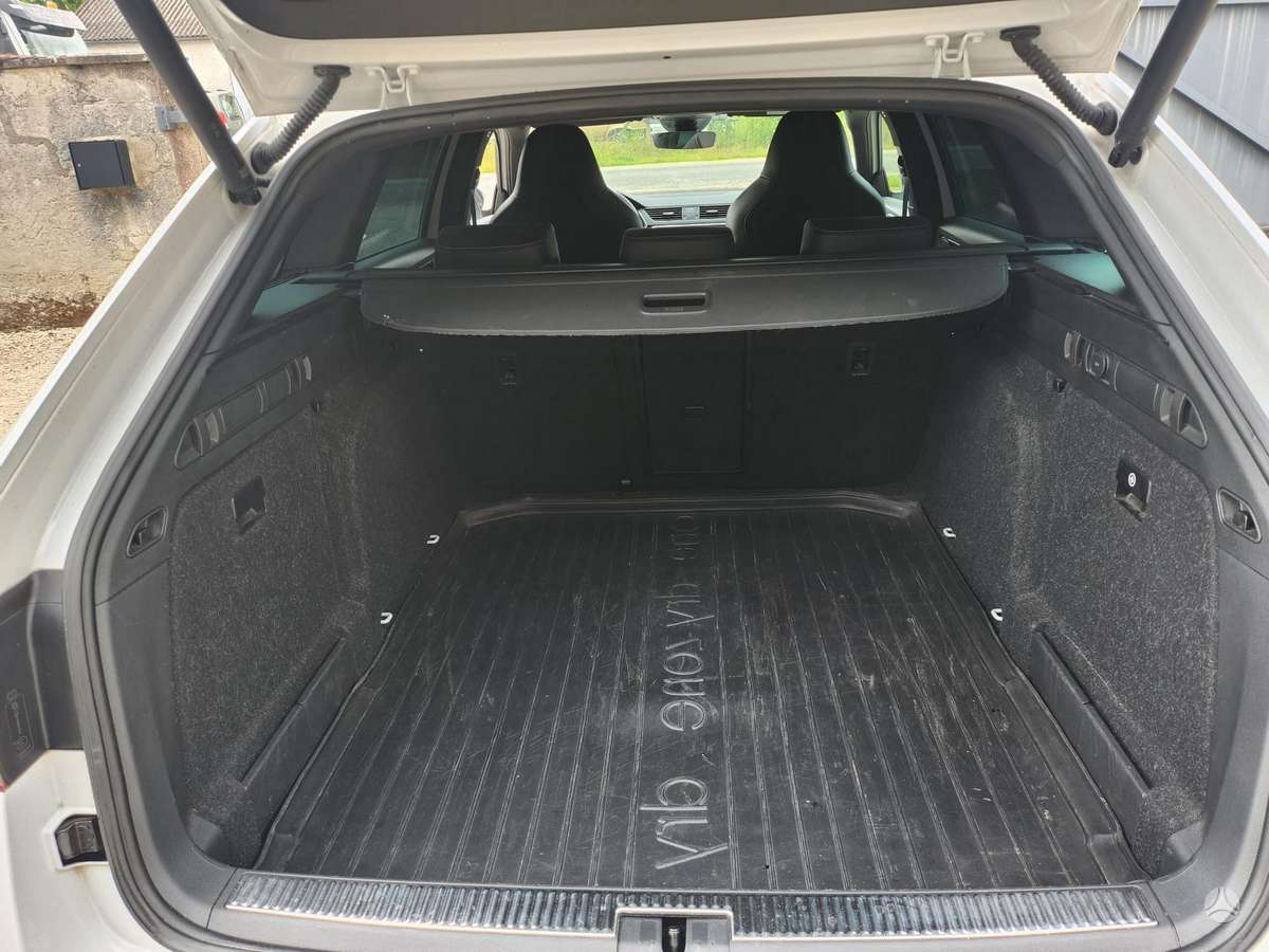 Skoda Superb, 2.0 l., Универсал