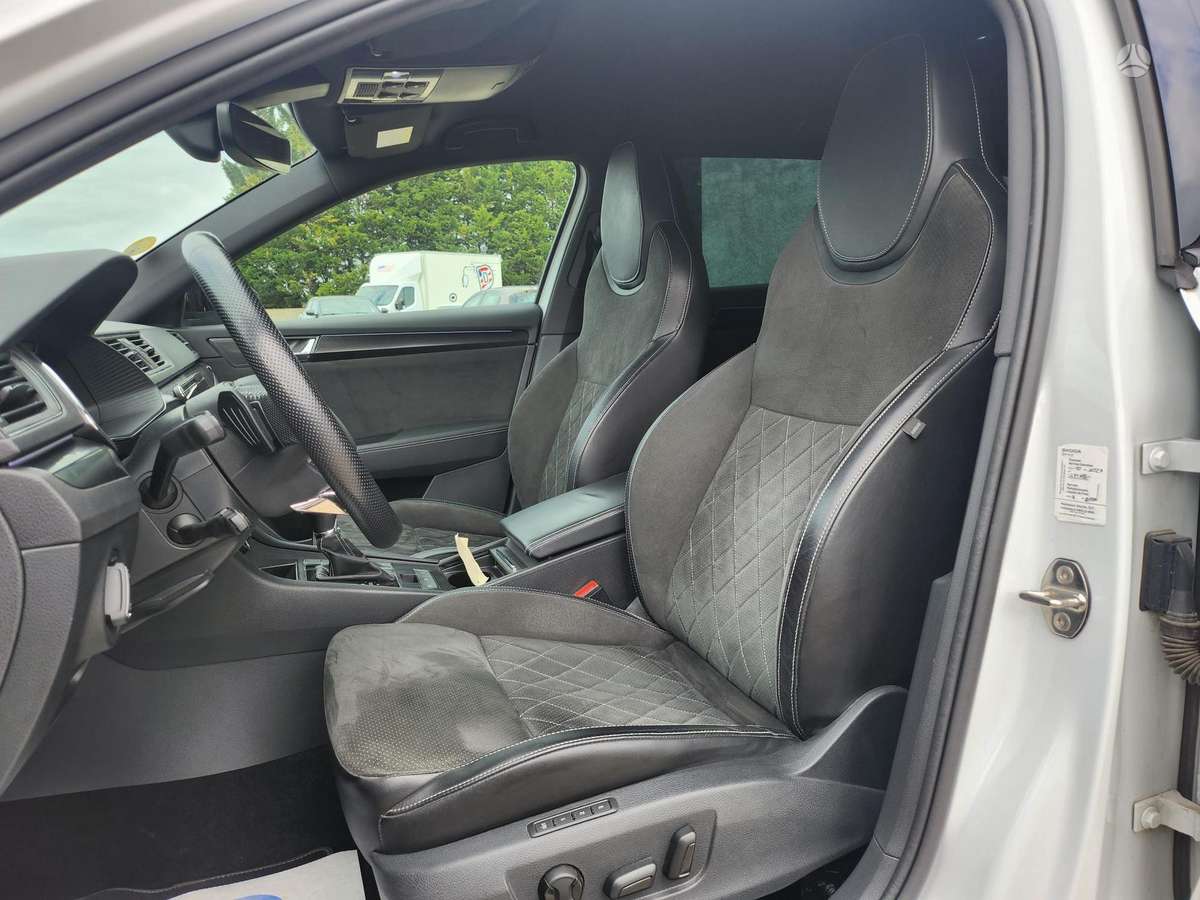 Skoda Superb, 2.0 l., Универсал
