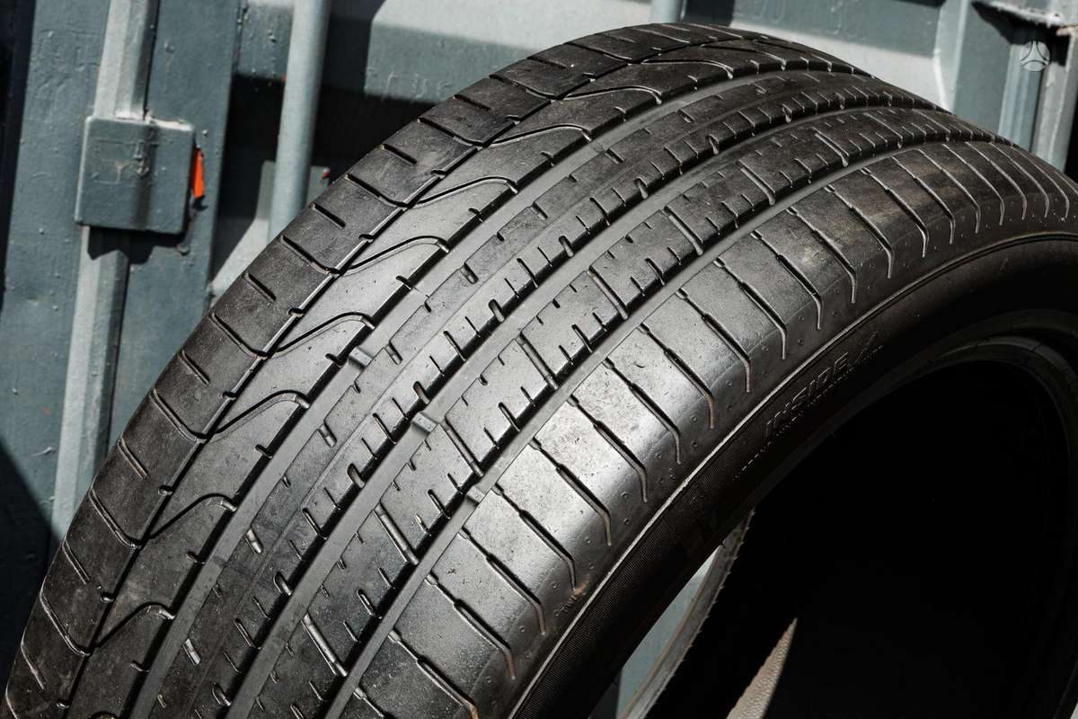 Pirelli P Zero, summer 285/40 R22