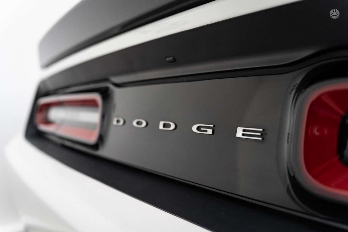 Dodge Challenger, 6.4 l., coupe