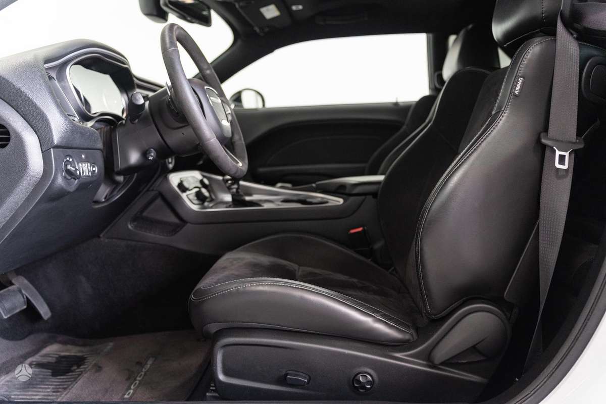 Dodge Challenger, 6.4 l., coupe