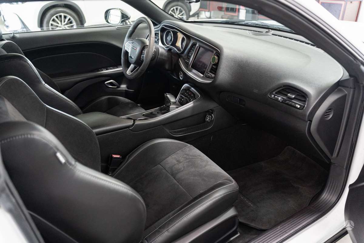 Dodge Challenger, 6.4 l., coupe