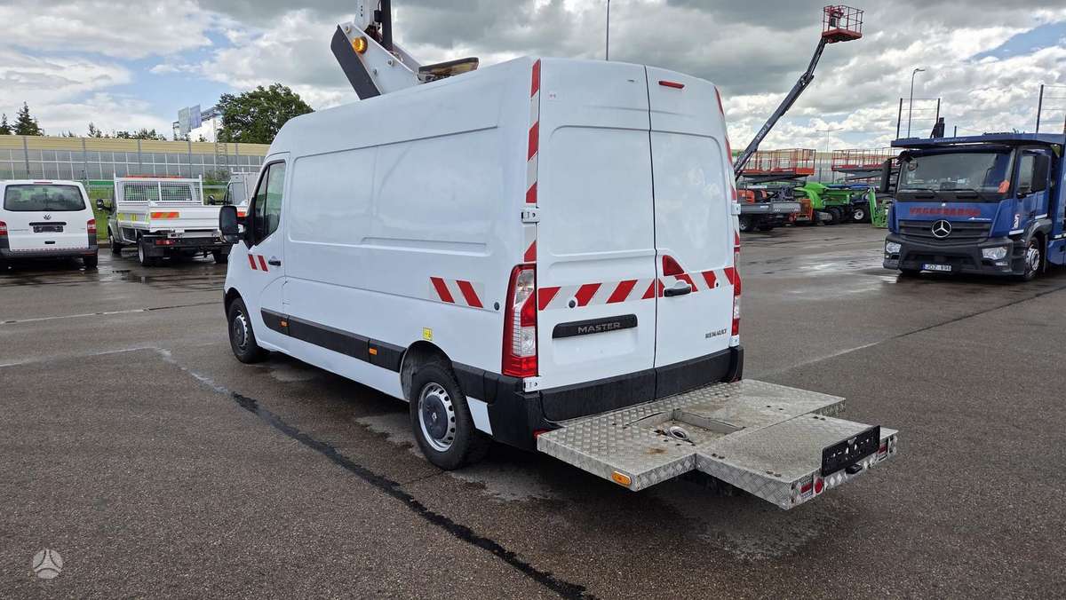 Renault Master ETL-32-125, автовышки