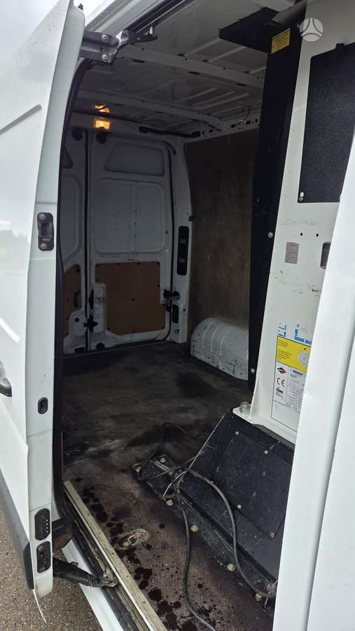Renault Master ETL-32-125, автовышки