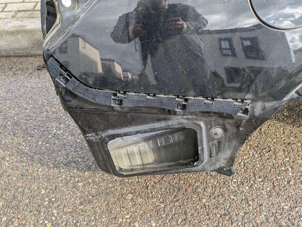 Subaru Outback крылья