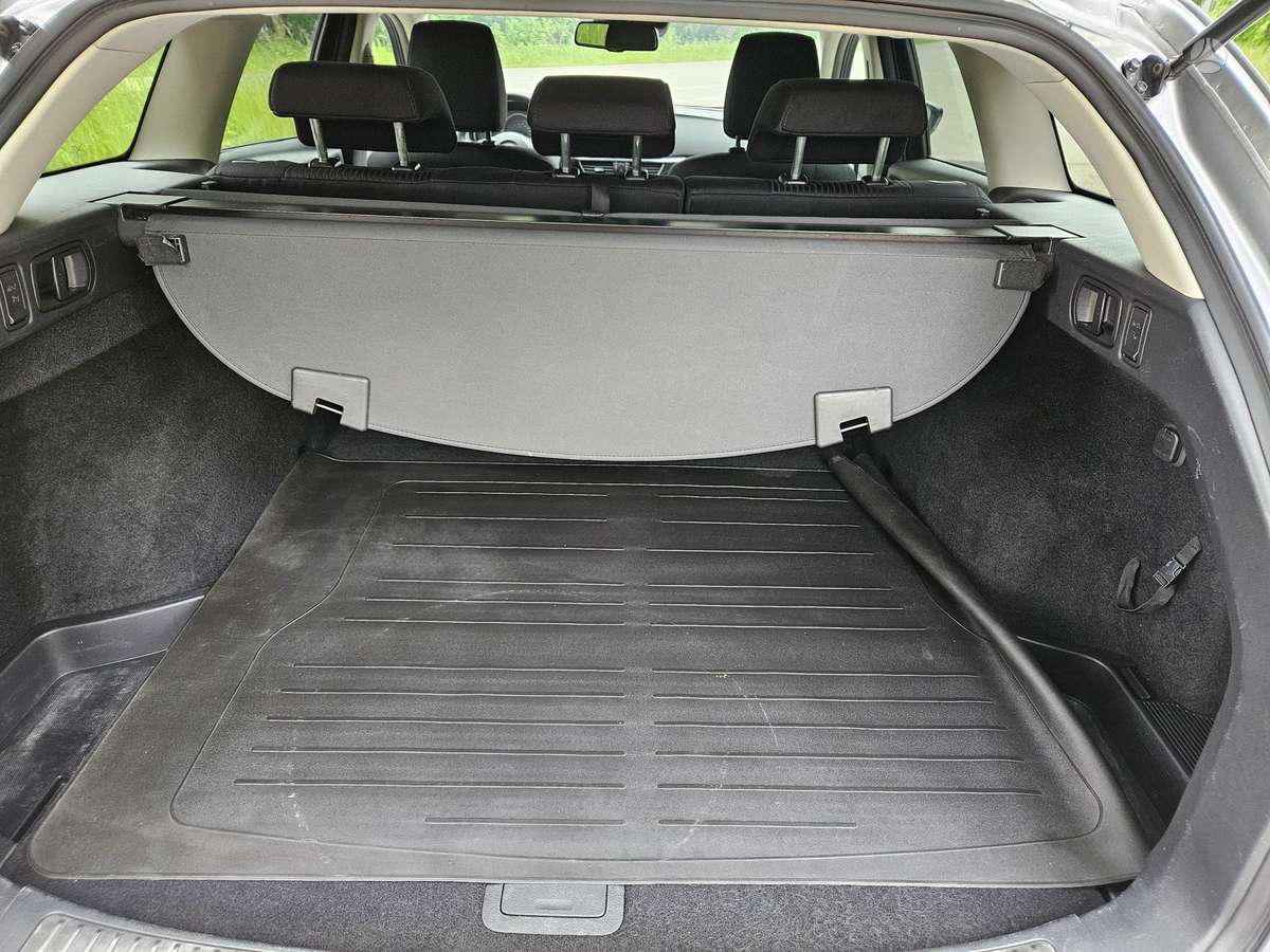 Mazda 6, 2.2 l., universalas