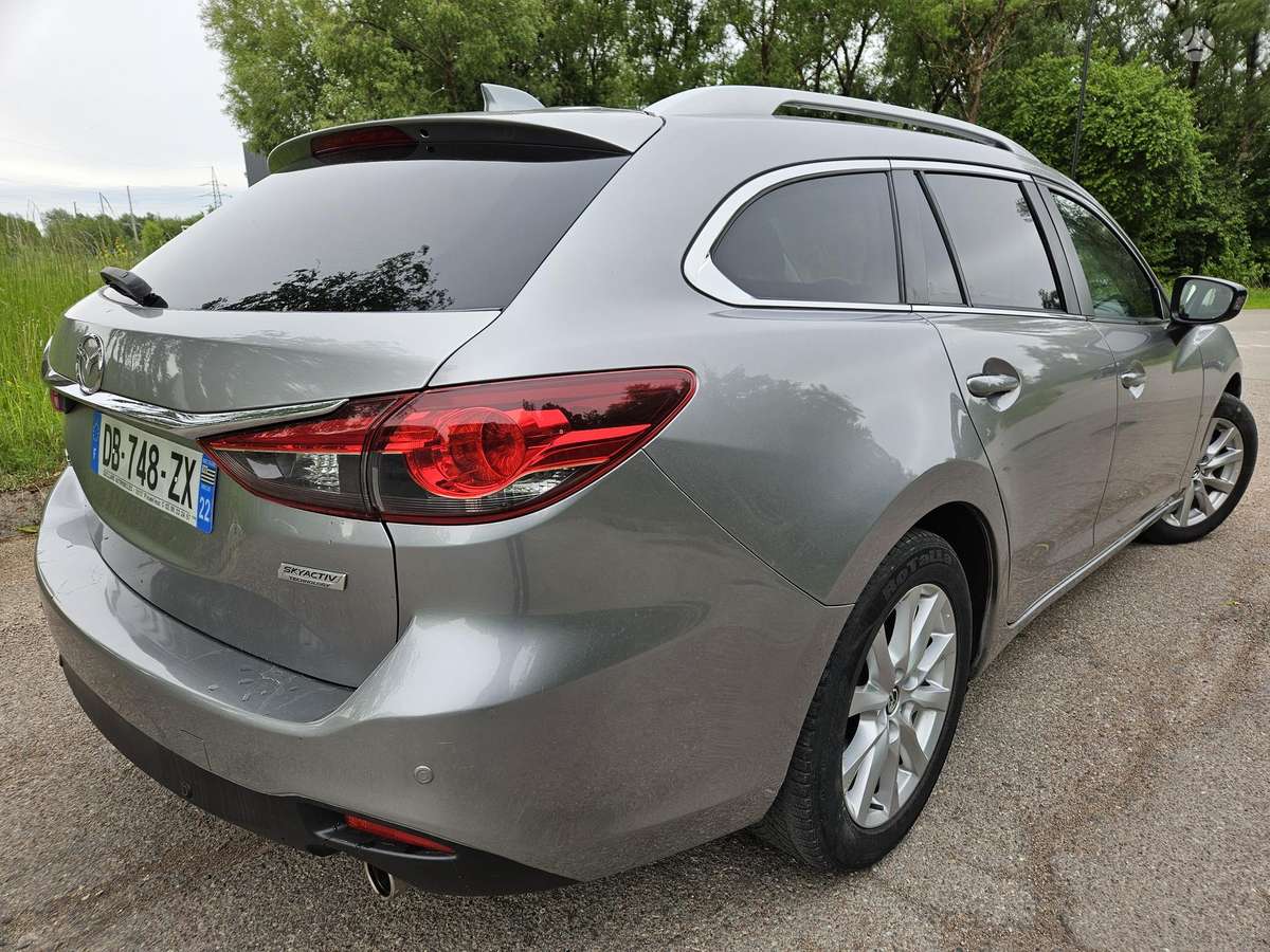 Mazda 6, 2.2 l., wagon