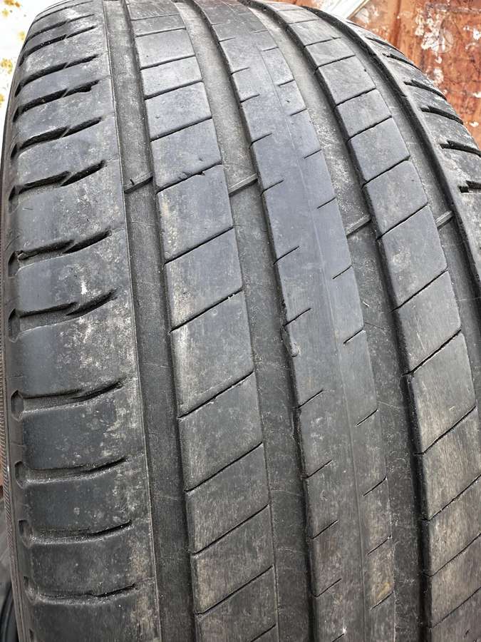 Michelin, vasaras 255/55 R18