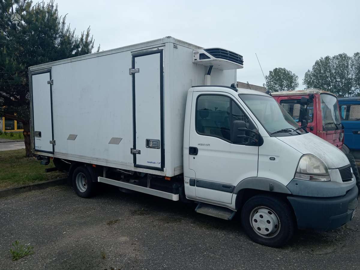 Renault Mascott, refrigerated trucks