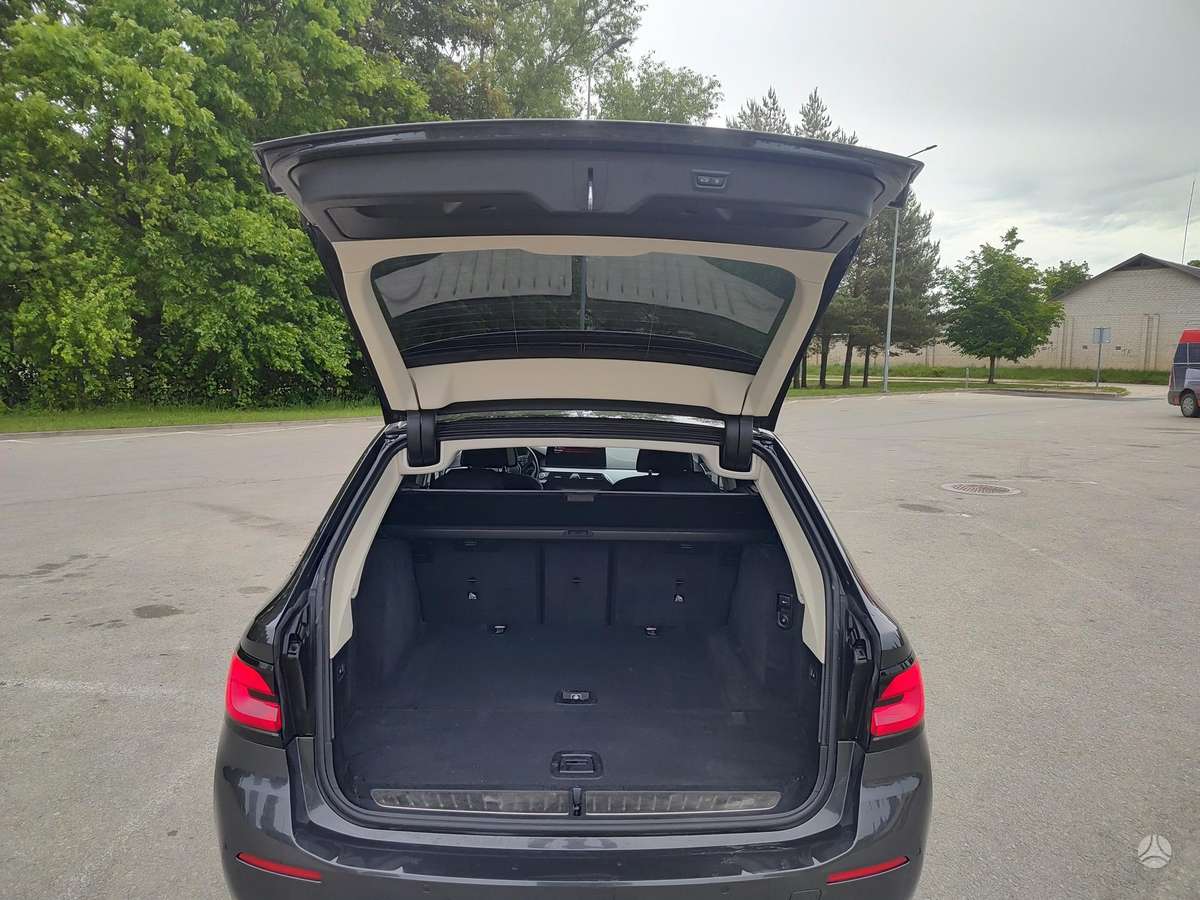 BMW 520, 2.0 l., wagon