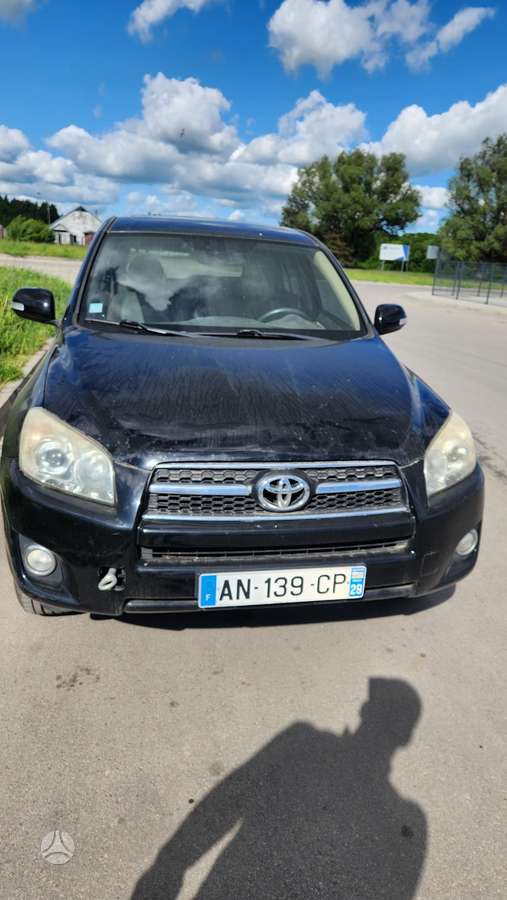 Toyota RAV4 - 3