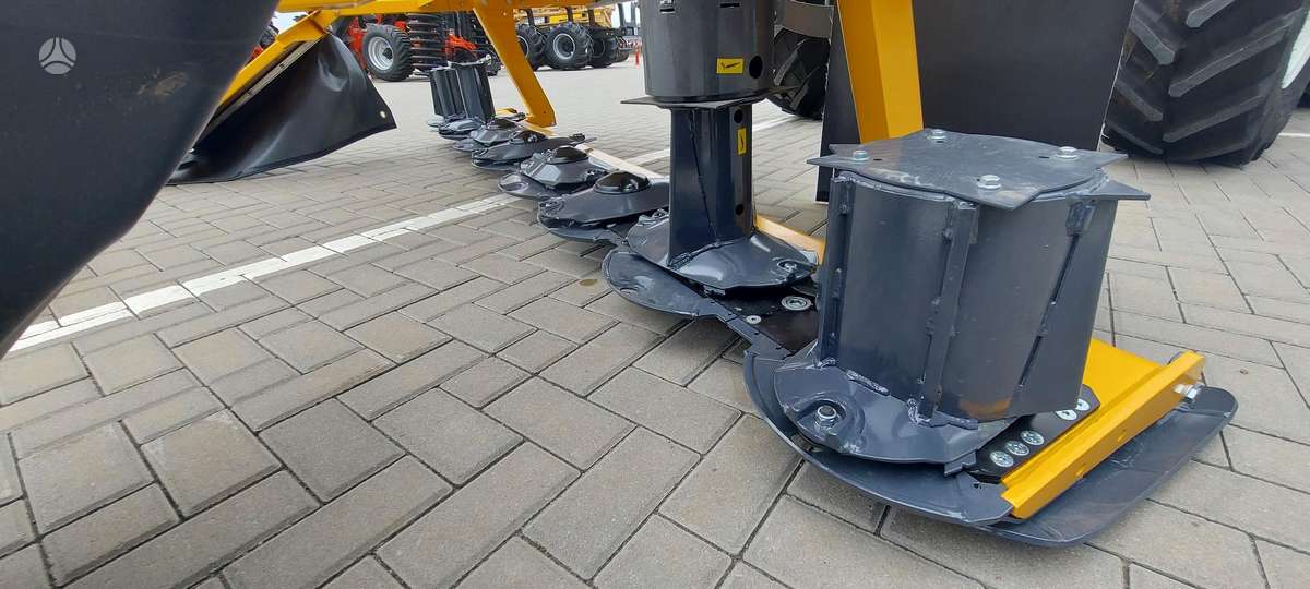 Elho NK 3300 F, pašarų ruošimo technika