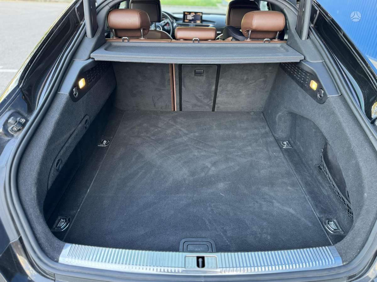 Audi A7, 3.0 l., hatchback