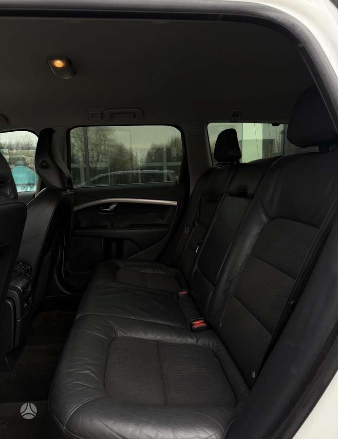 Volvo V70, wagon