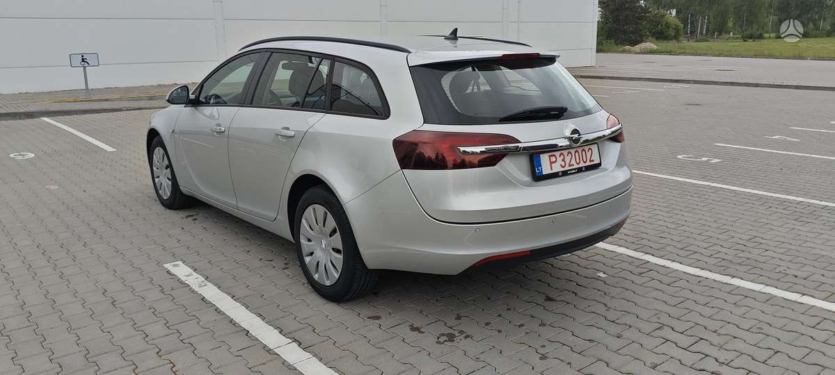 Opel Insignia, 1.6 l., Универсал