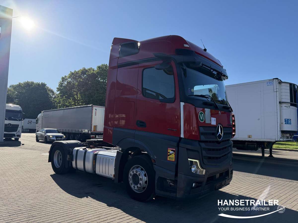 Mercedes-Benz Actros 1845, double sleeper
