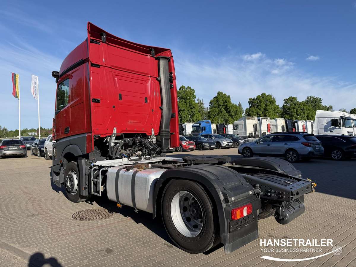 Mercedes-Benz Actros 1845, double sleeper