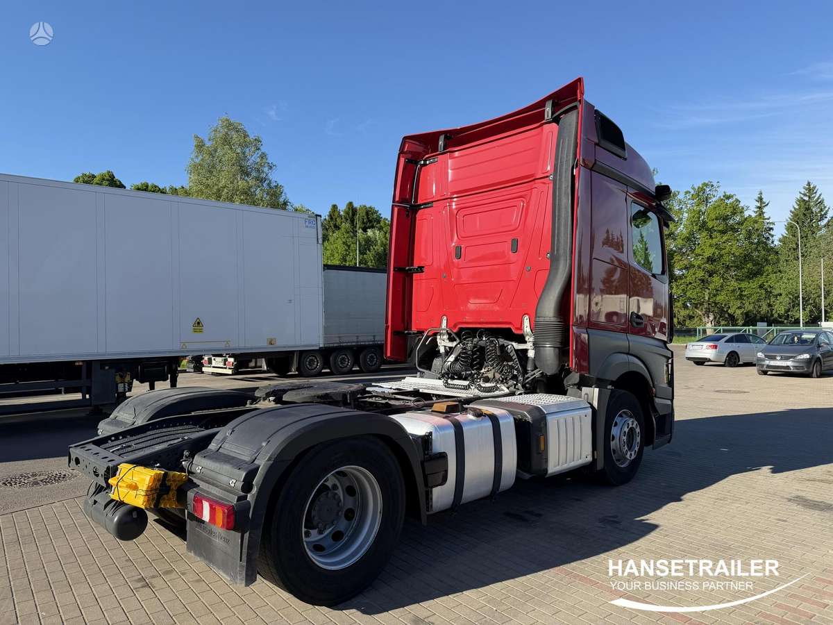 Mercedes-Benz Actros 1845, double sleeper
