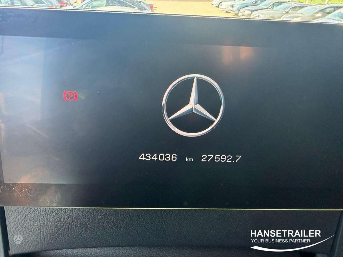 Mercedes-Benz Actros 1845, double sleeper